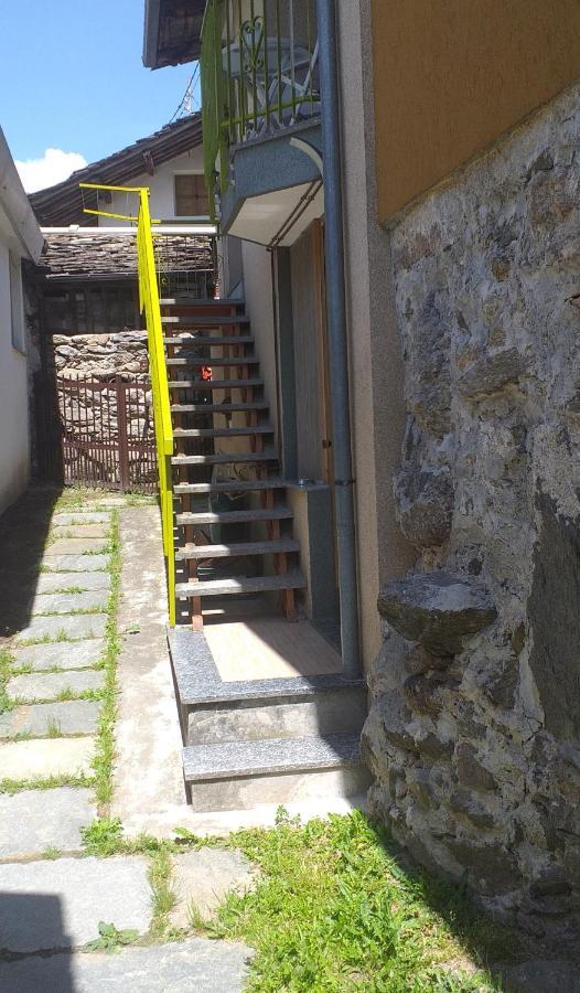 Il Bilocale Della Nonna Villa Locana Bagian luar foto