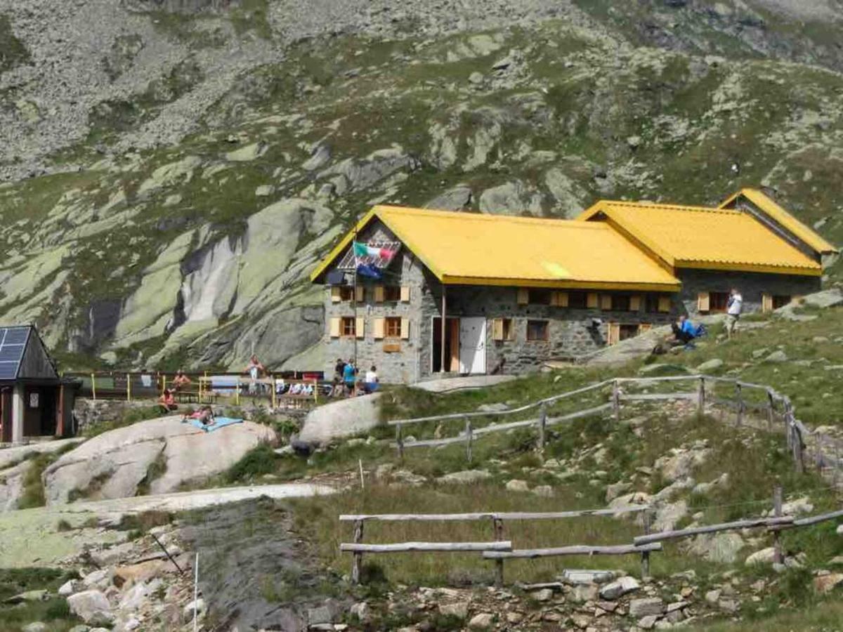 Il Bilocale Della Nonna Villa Locana Bagian luar foto