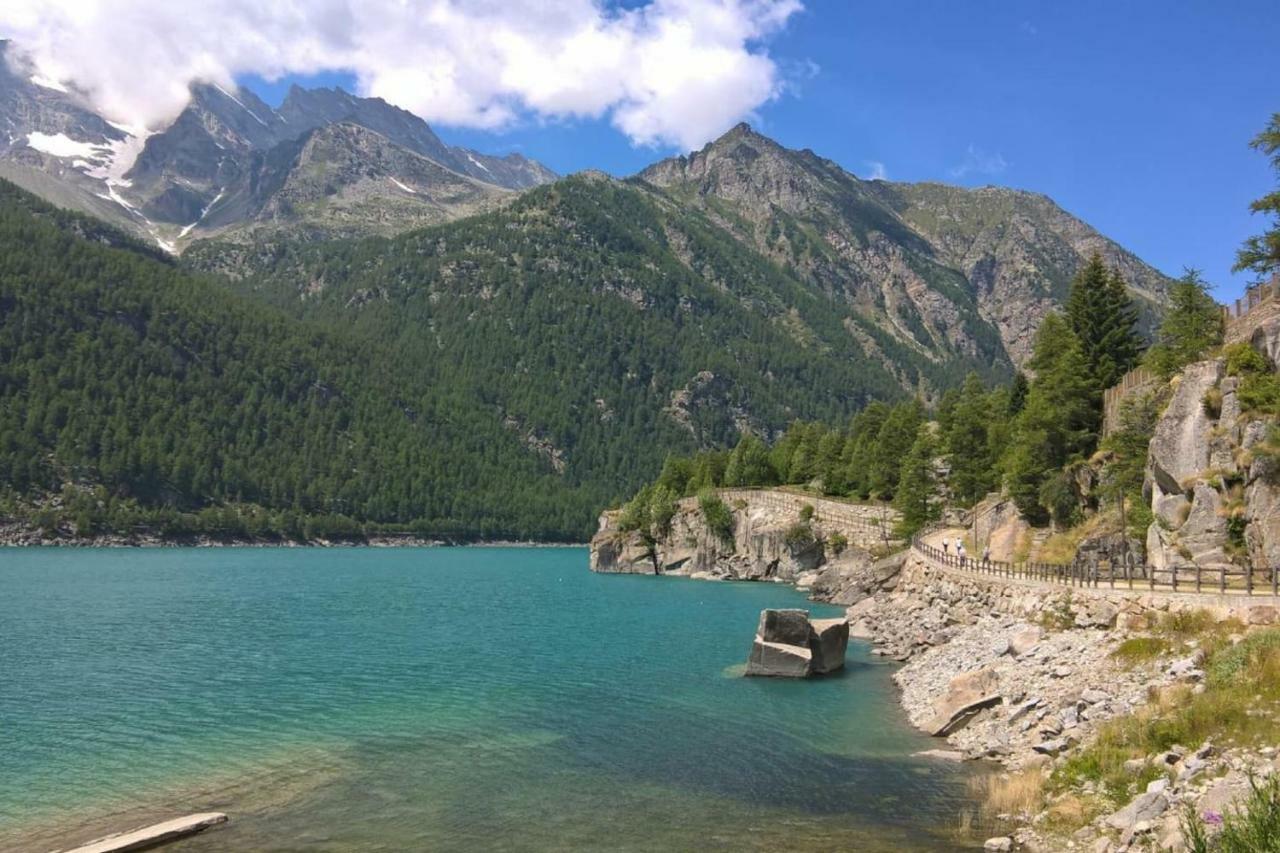 Il Bilocale Della Nonna Villa Locana Bagian luar foto